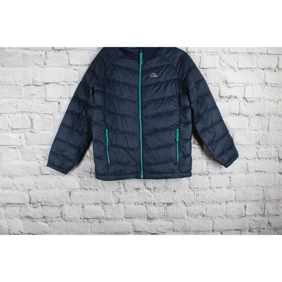 LL Bean Carbon Navy Nylon Hooded Ultralight 650 Down Jacket Size L 14-16 - Picture 2 of 9